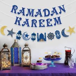 Islamic gifts Ramadan Kareem Banner - Ramadan banner decor - Ramadan decoration - Ramadan home decor - Islamic home decor - Ramadan wall decor at Riwaya